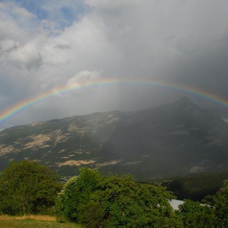 La Ferme De Beaute Bed & Breakfast Chateauroux-les-Alpes Ngoại thất bức ảnh