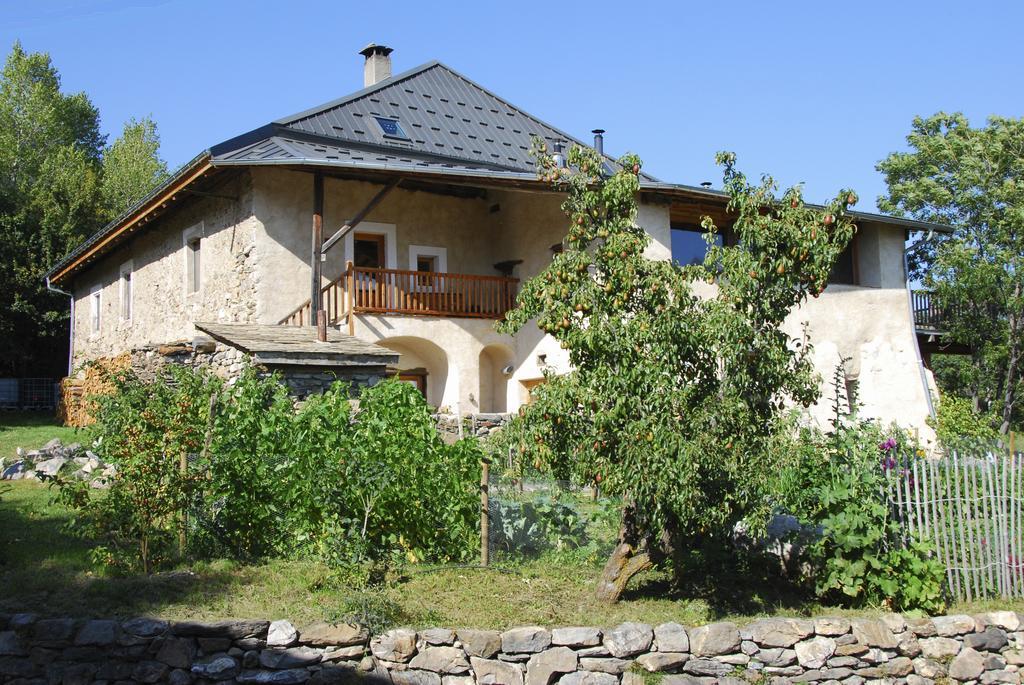 La Ferme De Beaute Bed & Breakfast Chateauroux-les-Alpes Ngoại thất bức ảnh